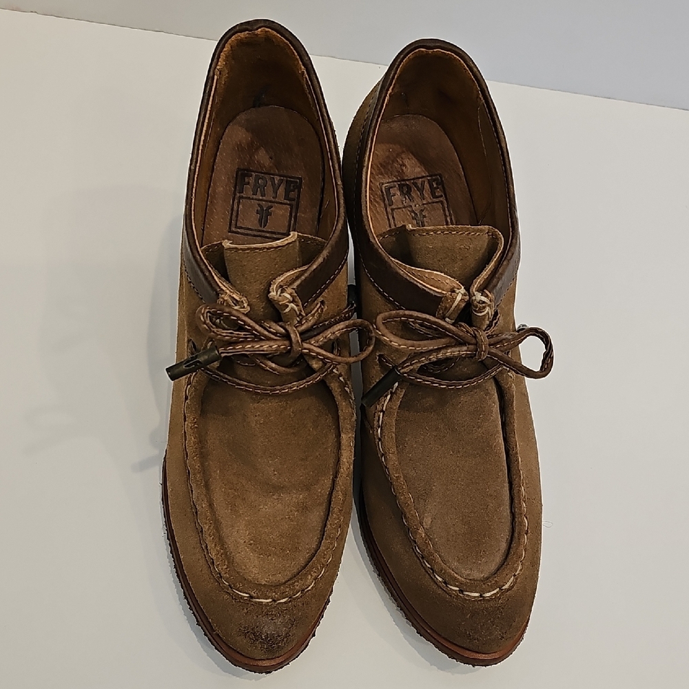 Frye Tan Suede Parker Oxford Low Ankle Cut Heeled Bootie Size 7B - Picture 3 of 9